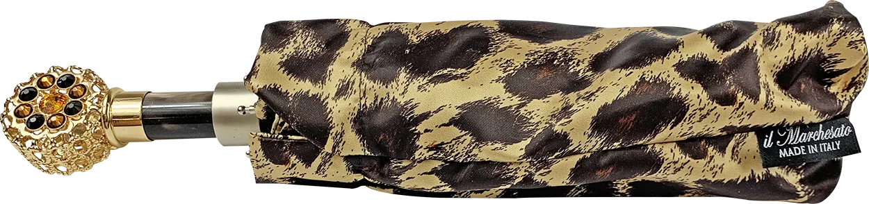Elegant leopard design with filigree handle