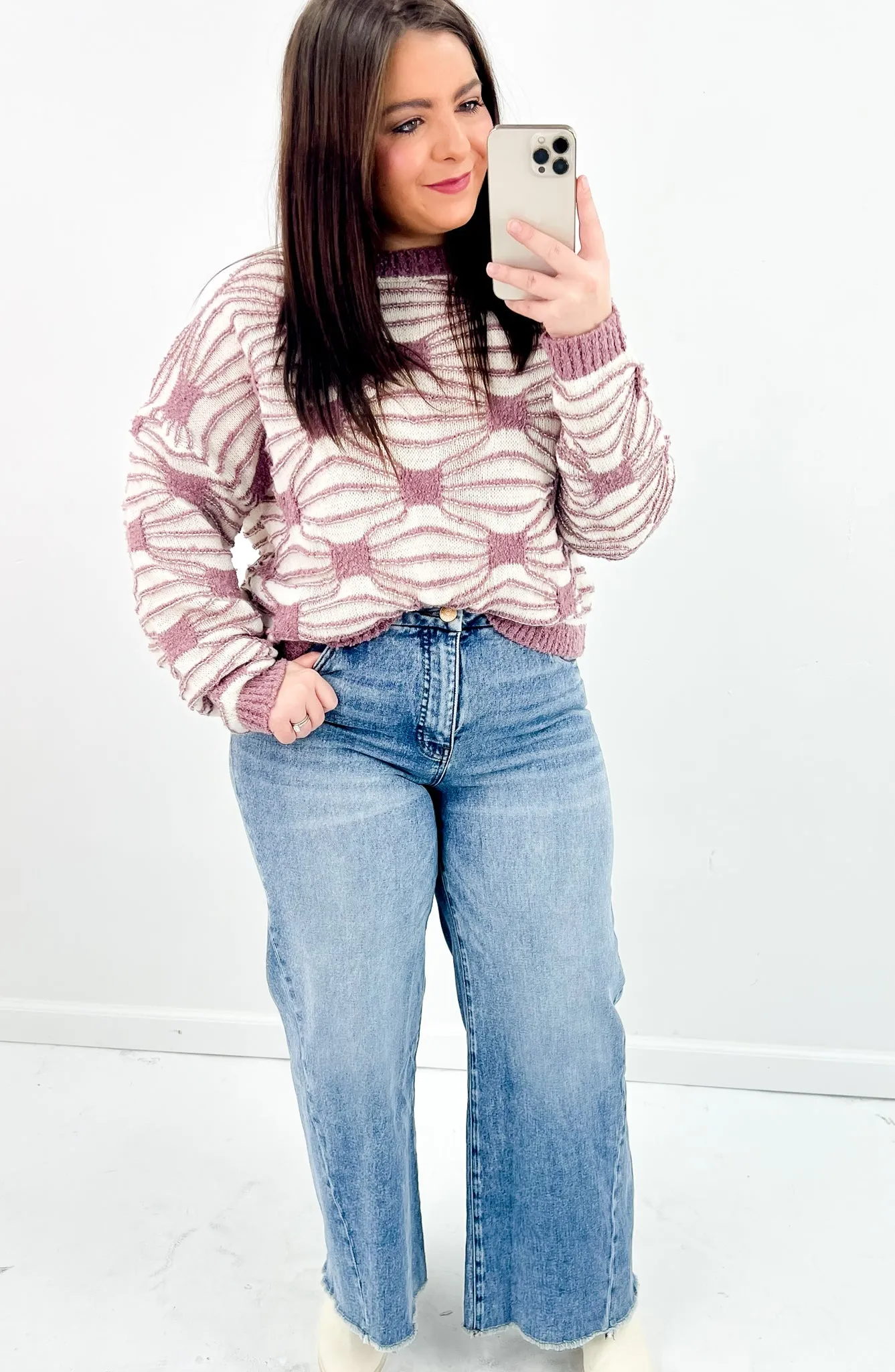 Geo Print Cropped Crewneck Sweater