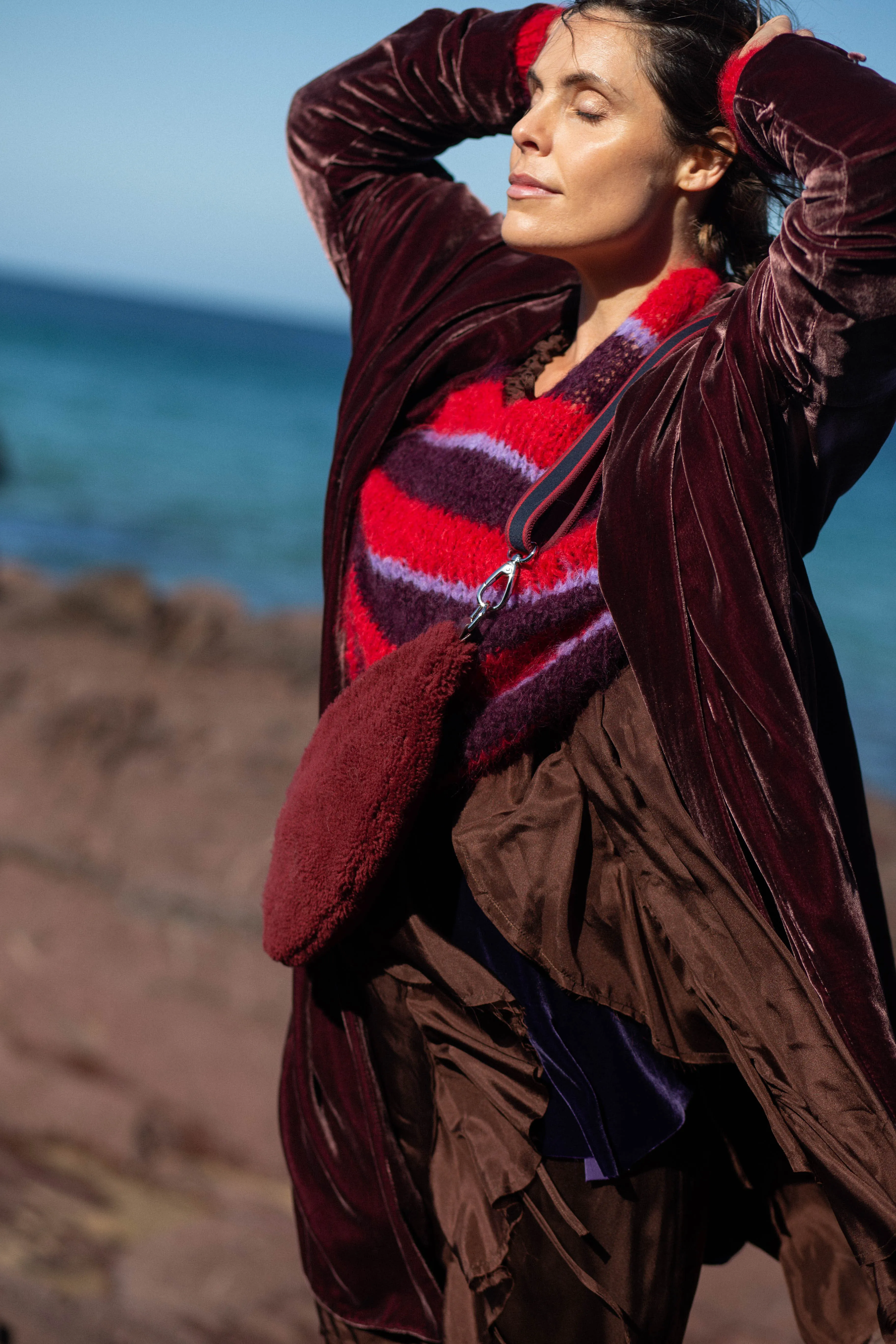 Hand knit V neck batwing sweater (Alpaca) red stripe