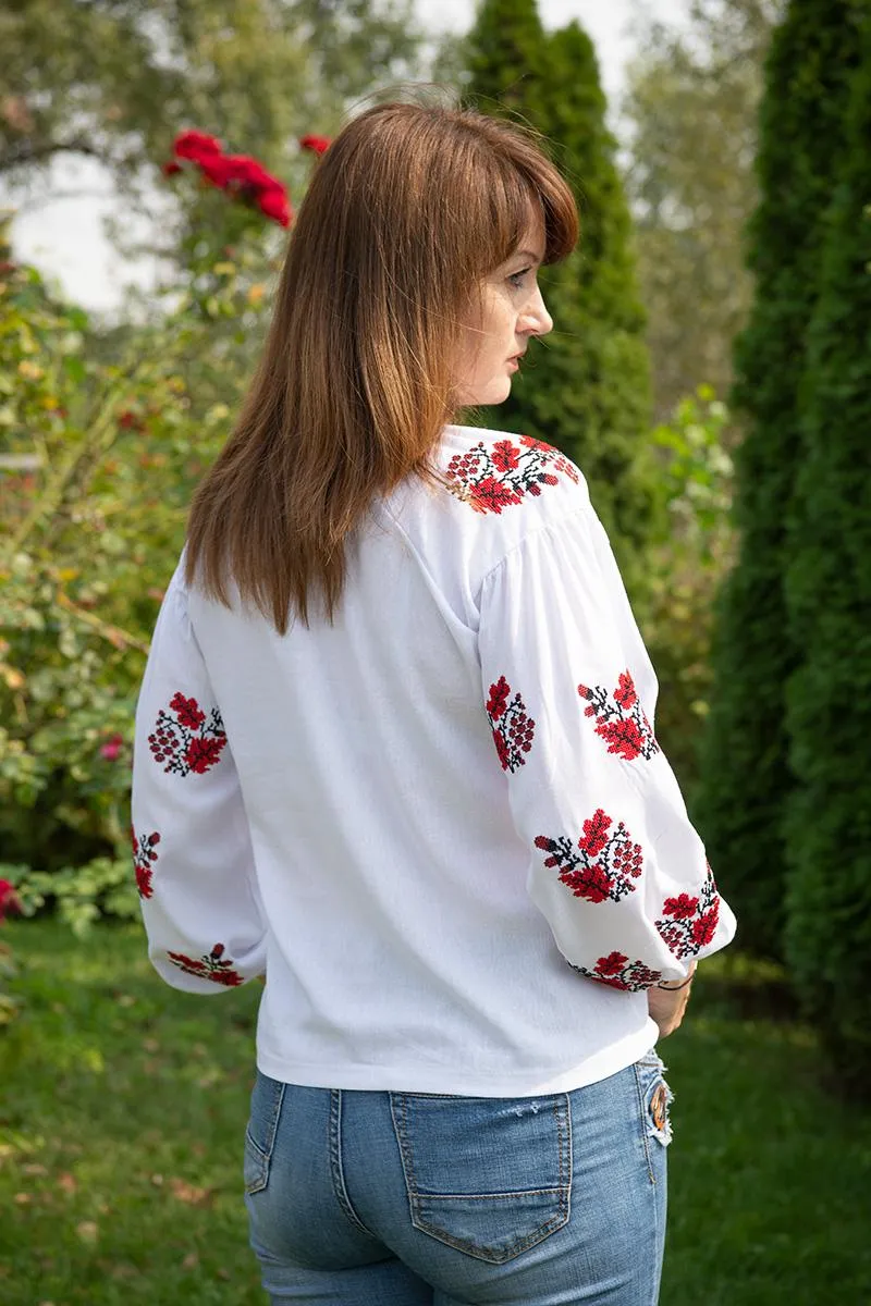 Ukrainian women's vyshyvanka